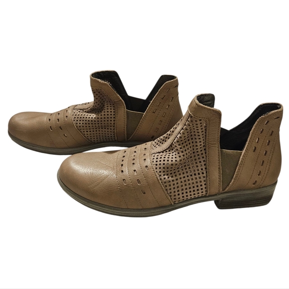 Naot Brown Leather Cutout Ankle Booties – Size 38 (US 7–7.5) - Picture 3 of 6